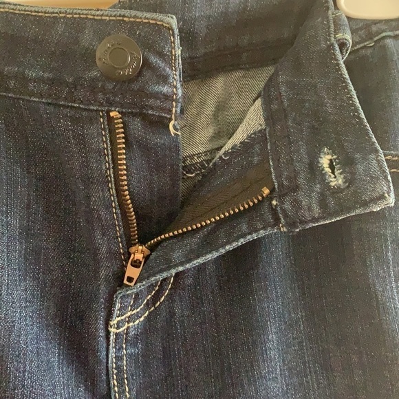 AMISU dark wash midi length Jean skirt size EU40 - Picture 4 of 12